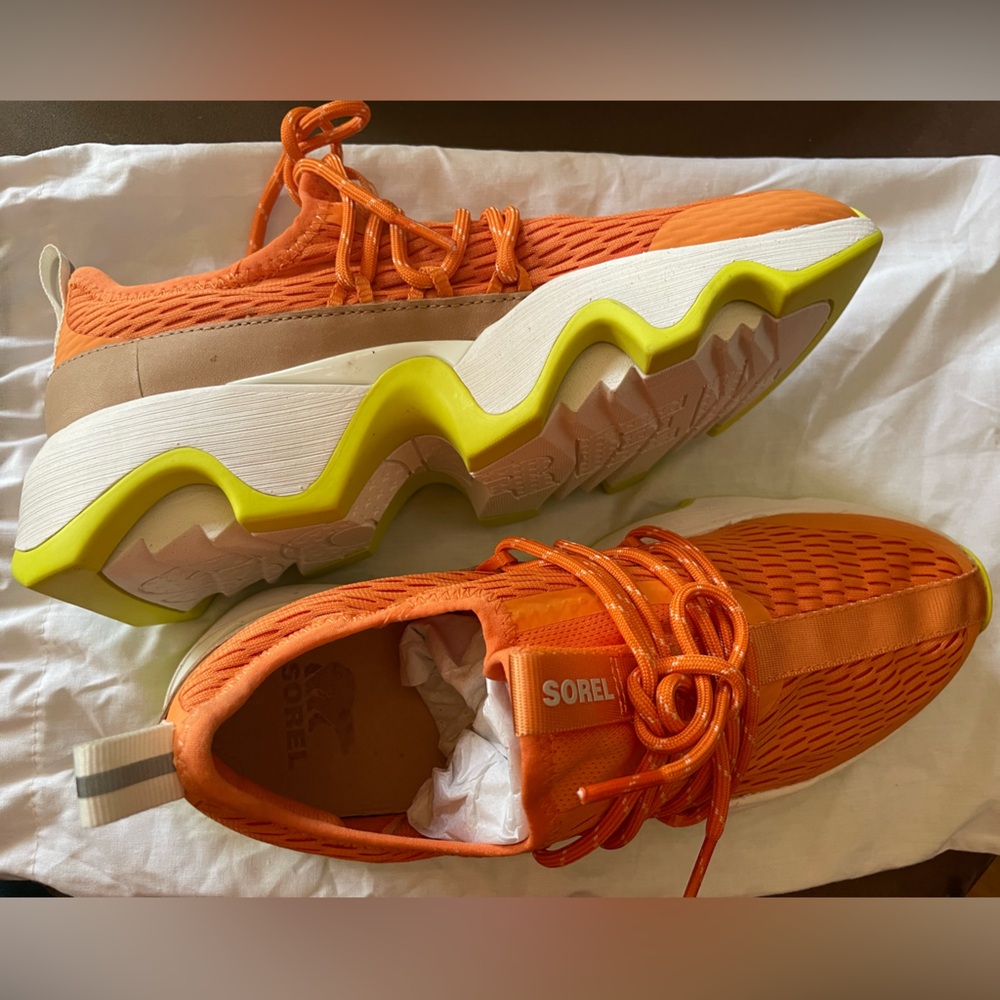 Brand new, never worm orange Sorel sneakers